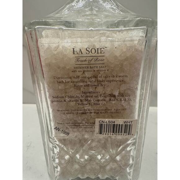La Soie Touch of Rose Shimmer Bath Salt - Picture 4 of 4